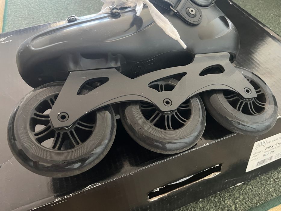 Rolki FRX 310 r.47 raz założone