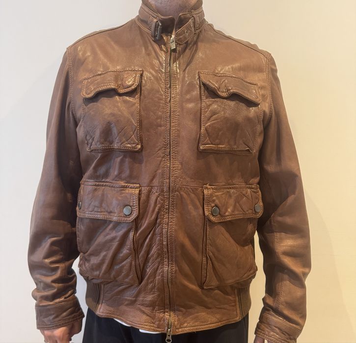 Blusão castanho de cabedal Massimo Dutti