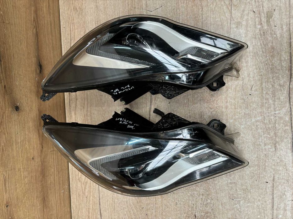 Lampa przednia lewa prawa Opel Insignia lift