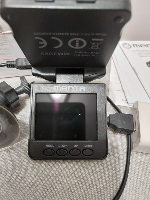 Rejestrator samochodowy MANTA Car DVR Camera MM308S Black Box