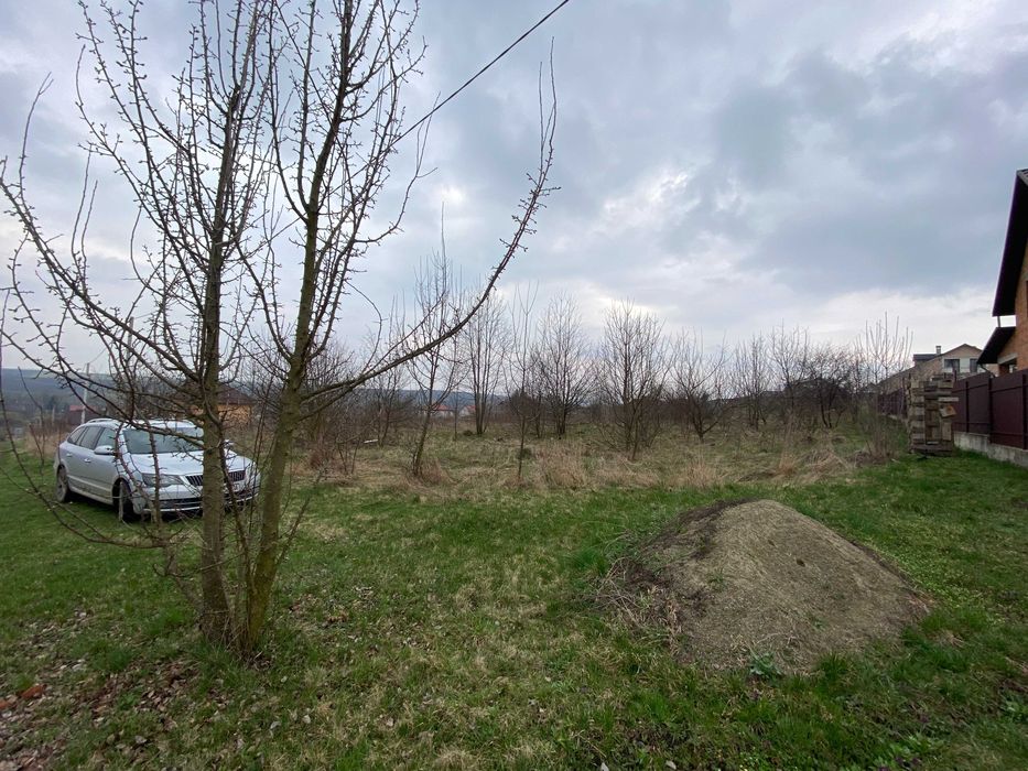 Земельна ділянка під будівництво, Великий Кучурів, кут. Дубки