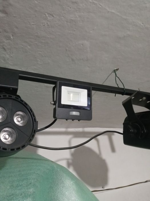 Oświetlenie DJ.Belka Light4me +ADJ