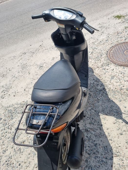 Honda Dio AF 35 с контейнера.