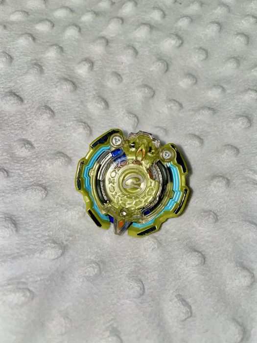 Бейблейд Вибух Кветзіко Beyblade Burst Starter Pack Quetziko Q2 Hasbro