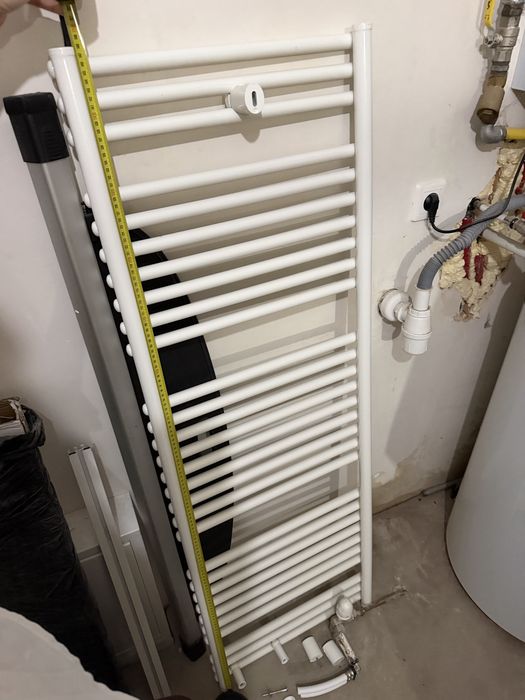 Grzejnik 150 x 50 cm nie uzywany bialy