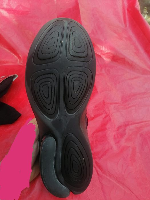 Nike Air Max Kantara  орuджuнаL  43-й розм. Плюс носки