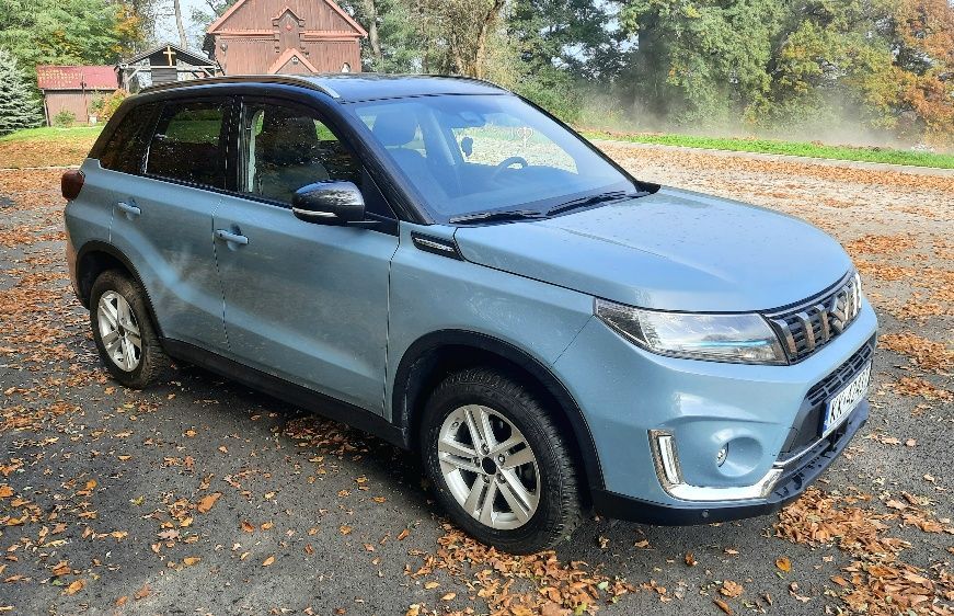 Suzuki Vitara Suzuki Vitara STRONG 1.5-116PS 16tkm Automat Panorama Alcantara 4x4