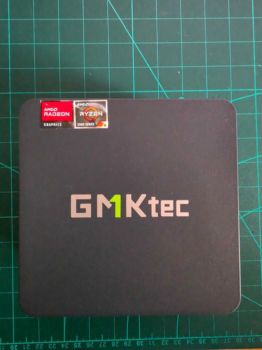 Komputer GMKtec NucBox M5 Plus Ryzen 7 5825U 32 GB RAM 1 TB SSD Win11 Pro