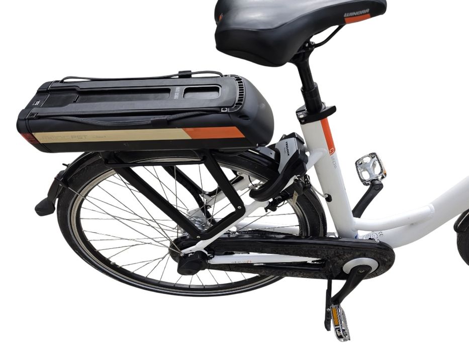 Rower Elektryczny Jak NOWY 28" 200km przebiegu