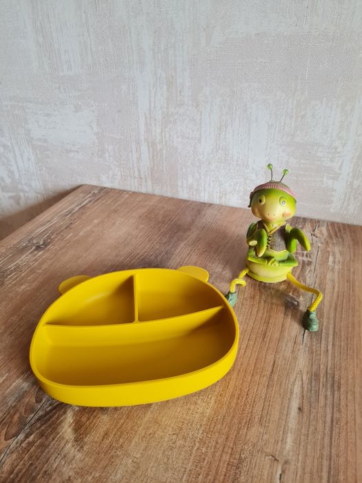 Силиконовая секционная тарелка на присоске "Мишка"