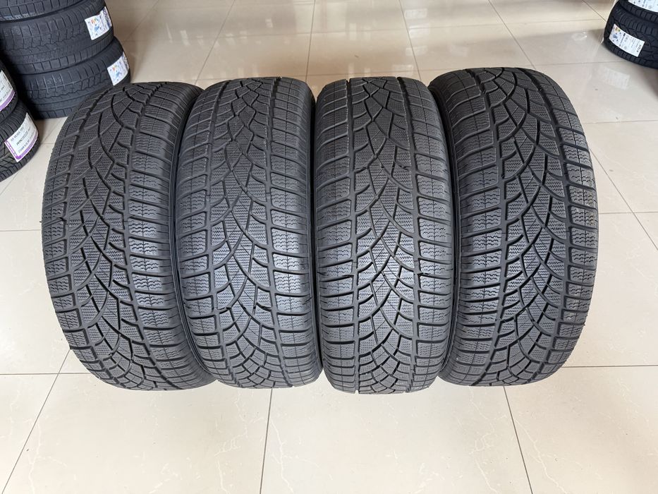 Комплект зимових шин 235/50/19 Dunlop WSD3 235/50r19 зимние шины