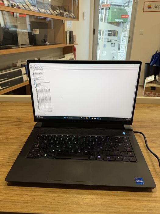 Alienware M15 R7445798522543165447