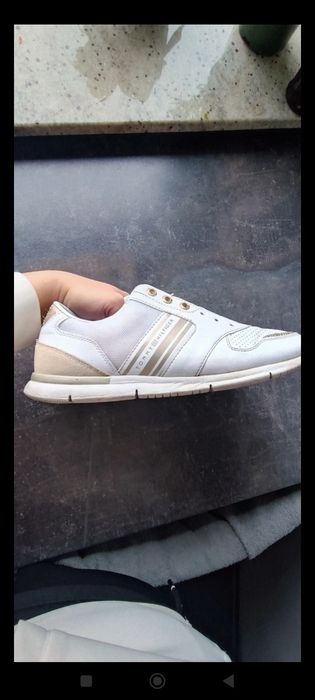 Tommy Hilfiger adidasy 40/41 skora 26 cm