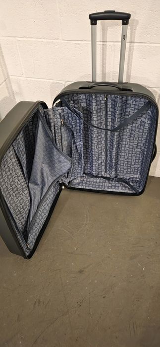 Mala de Viagem Rígida Vägg (Grande) - 75cm - 4 Rodas