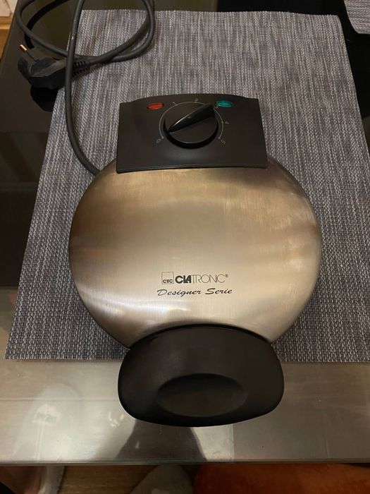 Вафельница CLATRONIC WA 3116 DS