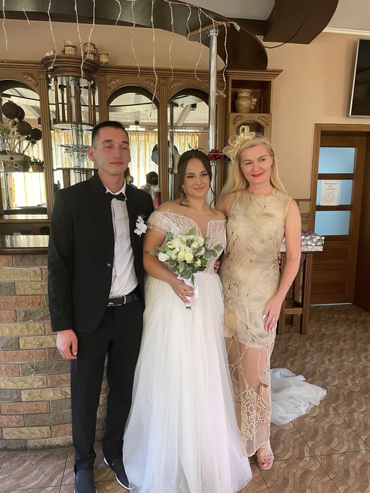 Ведуча та діджей на , весіілля, годик Днепр, недорого