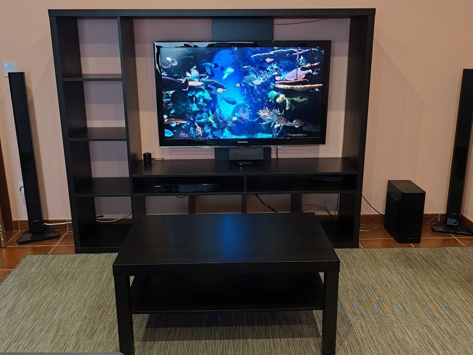 Móvel de TV + mesa de centro