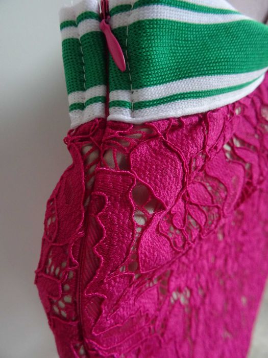 Lumina nowa piękna spódnica S / M