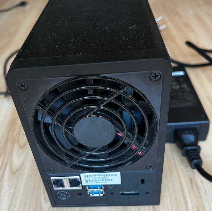 serwer NAS Synology DiskStation DS713+ 2GB RAM