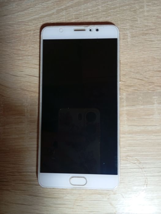 Смартфон Meizu Pro 6 Plus.