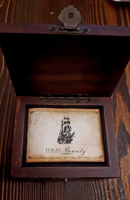 Колекційна монета 2$ H.M.A.V. Bounty, острови Піткерн, 2008 р. Срібло