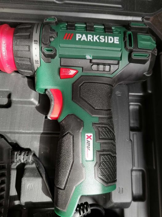 aparafusadora berbequim c bateria  semi nova