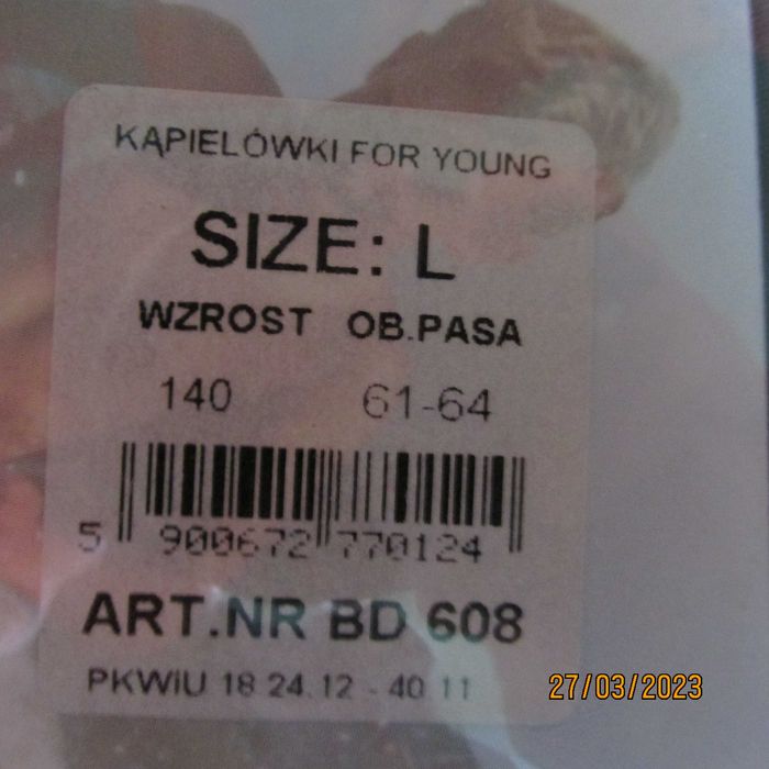 Kąpielówki młodzieżowe /slipy/ , rozm.L-firmy Sesto Senso.