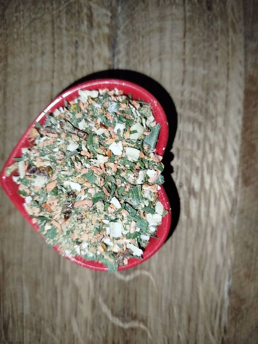 Сушений часник, спеція