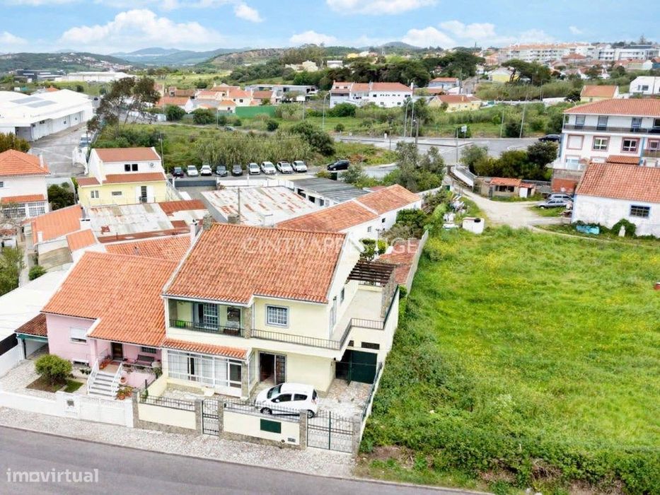 Moradia T4 Bi Familiar no Algueirão-Sacotes | Lote 620 m² | Oportun...