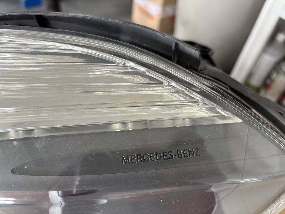 Otica esquerda mercedes classe A w176