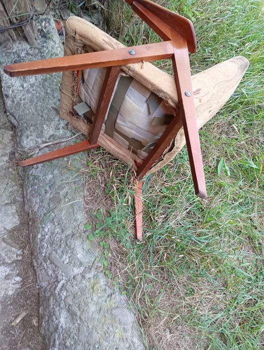 Sprzedam stare fotele. Chierowski z okresu prl