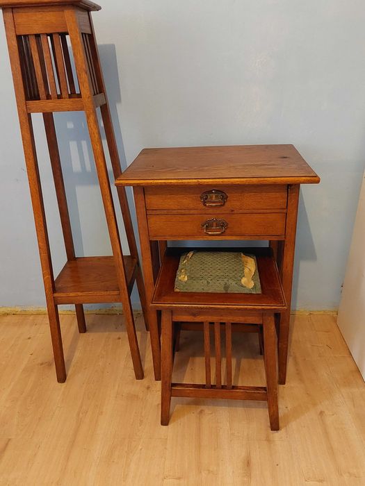 stolik , sekretarzyk,  kwietnik, antyki vintage