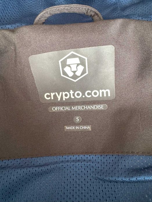 Casaco Impermeável Preto - Tamanho S - Novo, com Vários Bolsos!