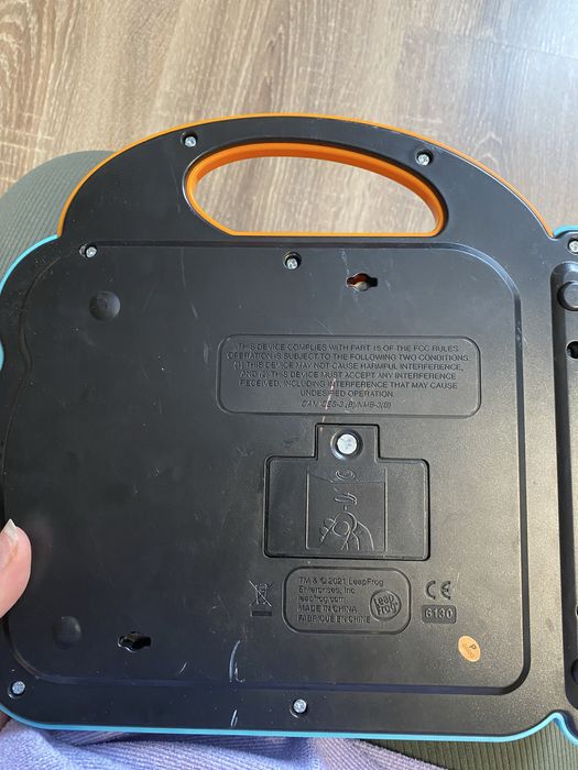 розвиваюча інтерактивна книга LeapFrog 100 слів