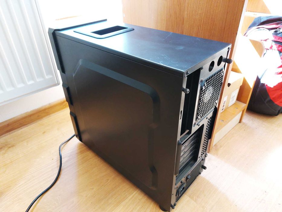 Obudowa ATX SilentiumPC + Zasilacz 450 W 80PLUS Bronze