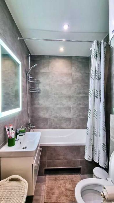 Комфортна квартира - погодинно, подобово. Центр , Гагаріна. Посуточно