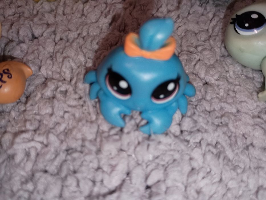 LPS #1627, LPS #497, LPS #2347, lps Chillz, LPS #1337, LPS #1-151