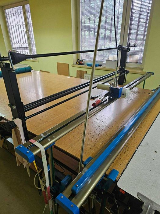 Sprzedam wyposażenie szwalni - pełne i kompletne