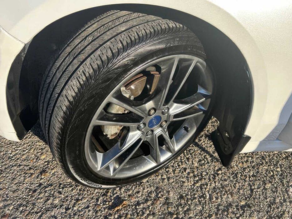 Ford Fusion Titanium      2016