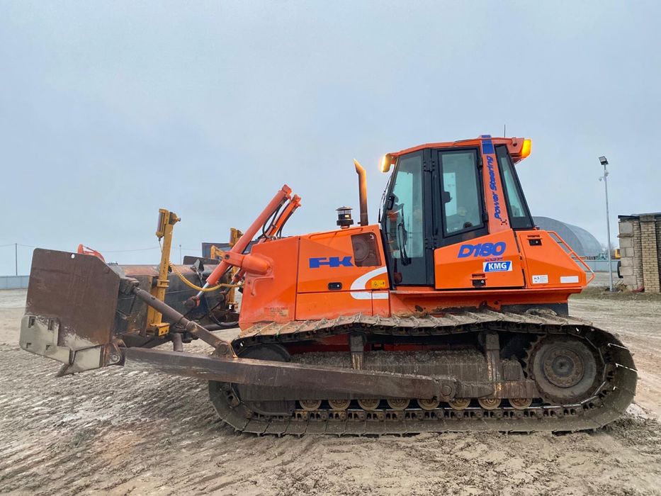 Продам бульдозер Fiat - Kobelko D 180 , 2004 г то