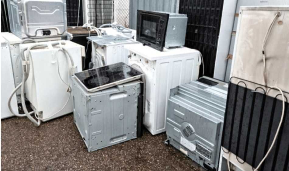 OPRÓŻNIANIE MIESZKAŃ  wywóz gabarytów | Wywóz + sprzątanie