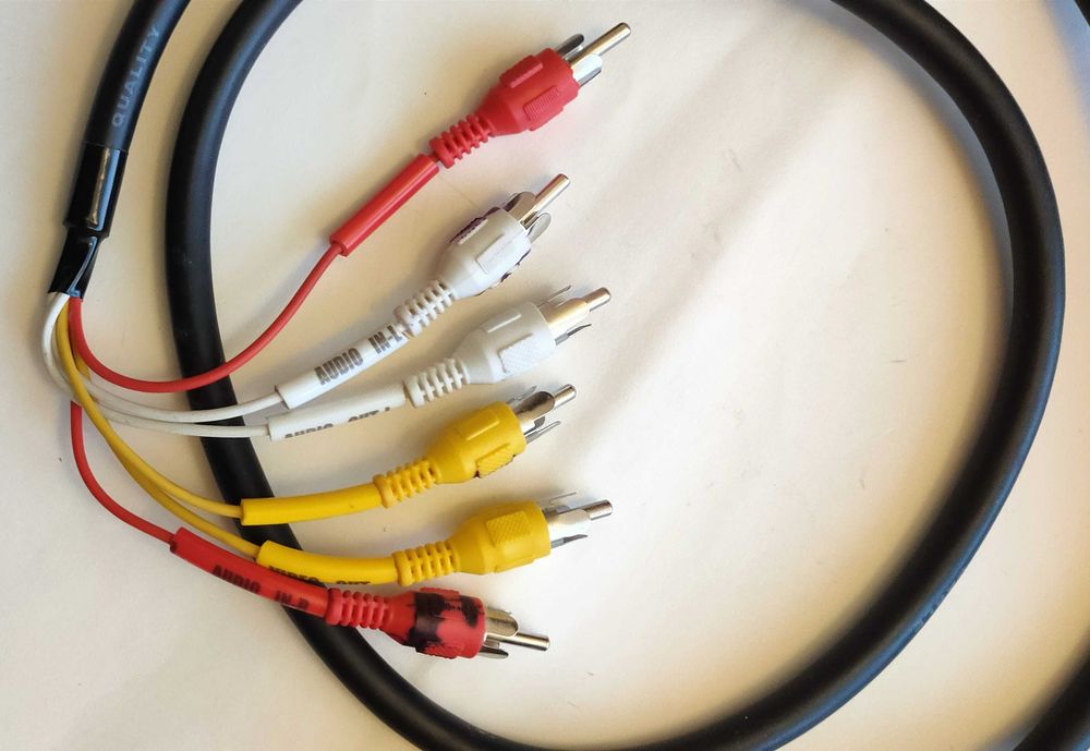 Видео кабель SCART х RCA (тюльпаны)