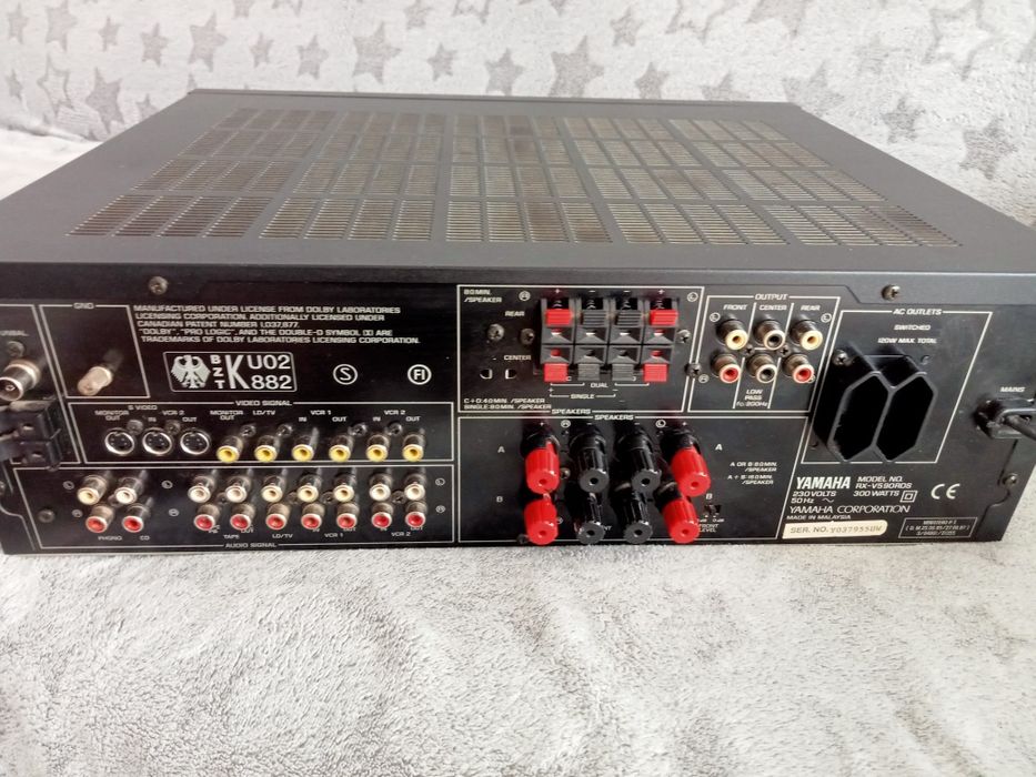 Amplituner Yamaha RX-V590 RDS