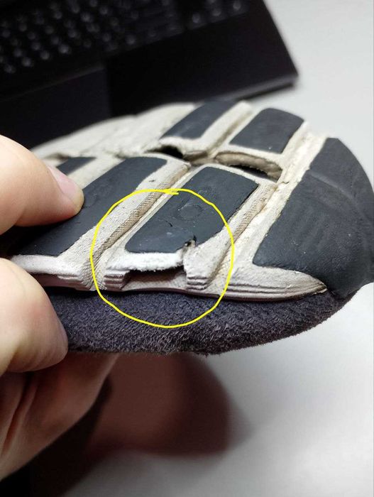 Кросівки On Cloud 6 / (EUR) 43.