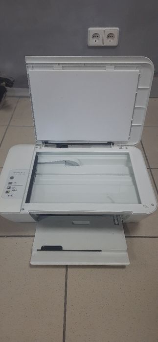 Принтер ...HP...