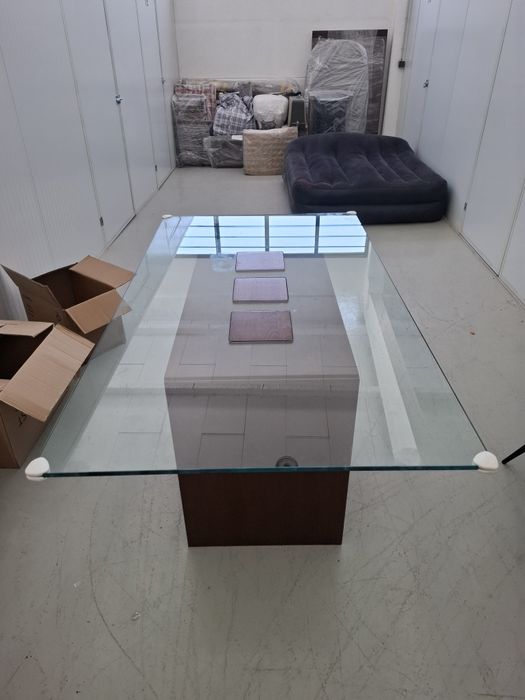 Mesa de jantar e 4 Cadeiras