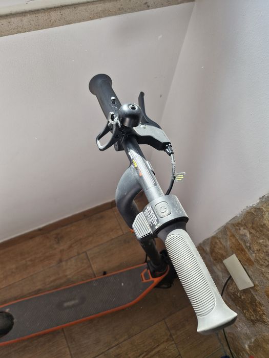 Trotineta eléctrica criança ninebot C2