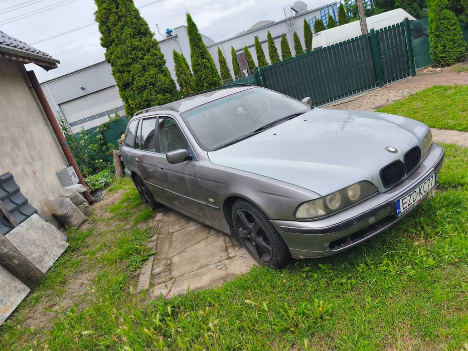 BMW E39 2.0 Benzyna
