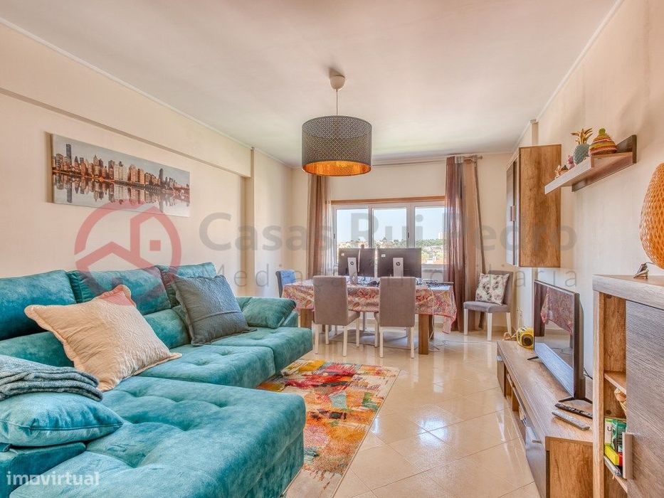 Apartamento T3 no centro de Corroios — Corroios, Setúbal