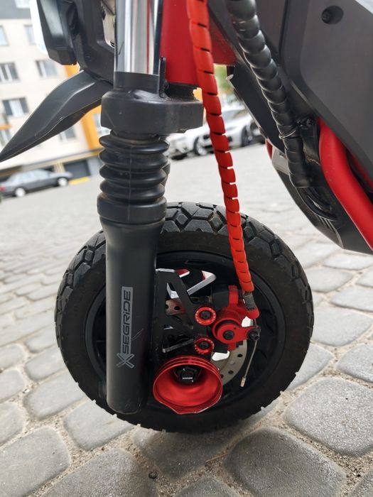 електросамокат segway zt3 pro